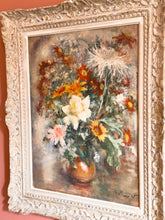 Load image into Gallery viewer, A large Antique Floral Still Oil Life Painting