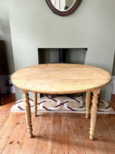 Load image into Gallery viewer, Antique French Farmhouse Rustic Round Drop Leaf Table