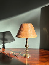 Load image into Gallery viewer, Vintage Brass Lamp