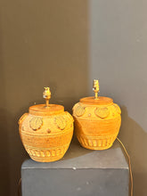 Load image into Gallery viewer, Pair of Vintage Handmade Terracotta Style Shell Table Lamps