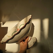 Load image into Gallery viewer, Antique Venetian Cake Stand