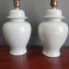 Load image into Gallery viewer, Pair Of Vintage Pale Green Lamps