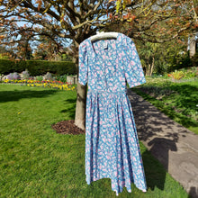 Load image into Gallery viewer, 1980s Laura Ashley Floral Dress