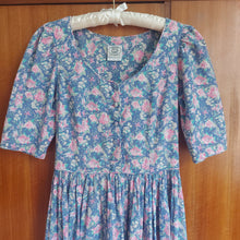 Load image into Gallery viewer, 1980s Laura Ashley Floral Dress