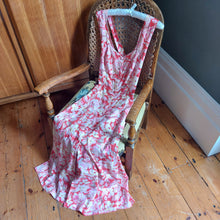 Load image into Gallery viewer, Laura Ashley Hawaiian Floral Midi Dress