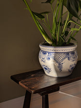 Load image into Gallery viewer, blue and white floral pot plant