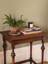 Load image into Gallery viewer, antique oak table