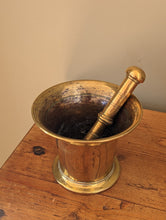 Load image into Gallery viewer, Georgian brass mortar and pestle