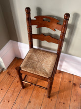 Load image into Gallery viewer, Set of Four Ladder Back Rush Country Dining Room Chairs