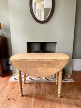 Load image into Gallery viewer, Antique French Farmhouse Rustic Round Drop Leaf Table
