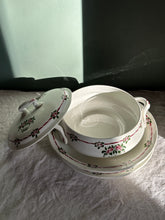 Load image into Gallery viewer, French Floral Soup Tureen Set
