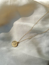 Load image into Gallery viewer, 9ct Vintage Gold St Christopher Necklace On Fine Gold Chain
