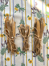 Load image into Gallery viewer, Vintage Bamboo Cutlery Set
