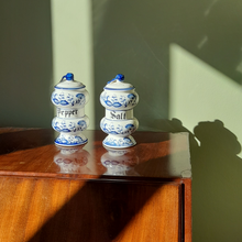 Load image into Gallery viewer, Vintage salt and pepper shakers
