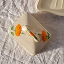 Load image into Gallery viewer, 1930s Cheese Butter Dish
