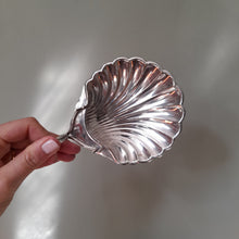 Load image into Gallery viewer, Silver Shell Dish
