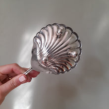Load image into Gallery viewer, Silver Shell Dish
