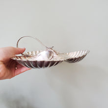 Load image into Gallery viewer, Shell Serving Dish
