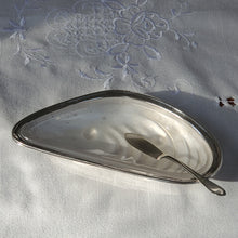 Load image into Gallery viewer, Oyster Shell Butter Dish
