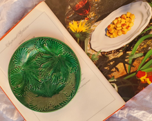 Load image into Gallery viewer, Vintage green leaf majolica leaf plate

