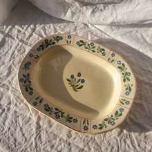 Load image into Gallery viewer, Antique serving plate
