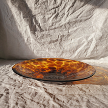 Load image into Gallery viewer, Tortoise glass dish

