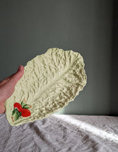 Load image into Gallery viewer, Carltonware cabbage leaf plate
