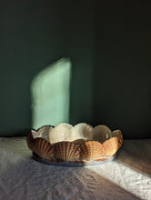 Load image into Gallery viewer, Large Clam Shell Bowl
