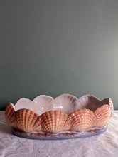 Load image into Gallery viewer, Large Clam Shell Bowl
