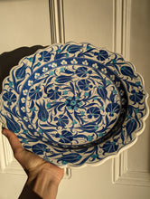 Load image into Gallery viewer, Iznik Design Ceramic Plate
