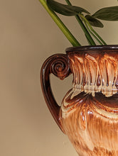 Load image into Gallery viewer, ceramic 1950s majolica style planter
