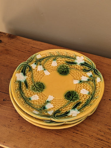 set of three majolica plates