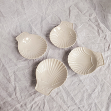 Load image into Gallery viewer, Set of four white ceramic shell dishes
