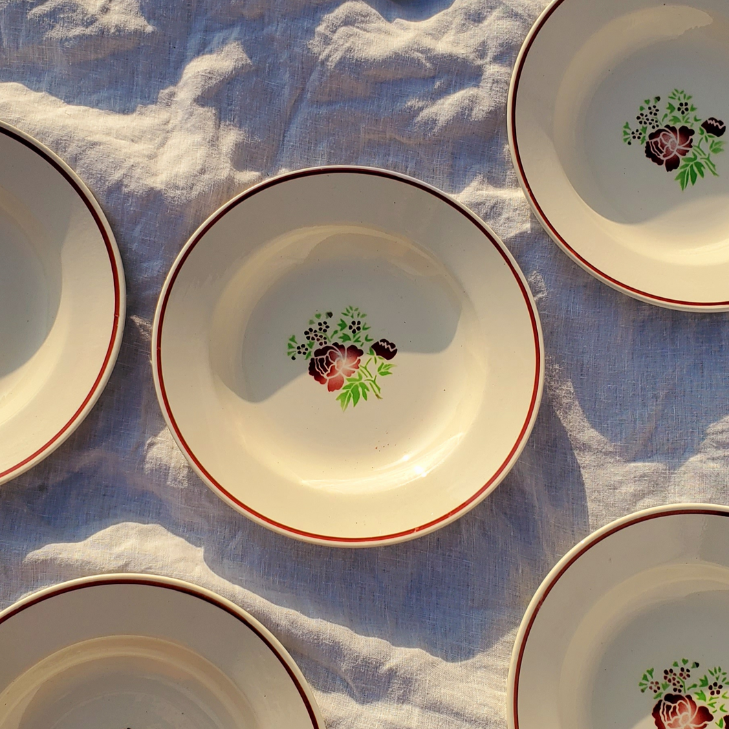 French bowls