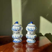 Load image into Gallery viewer, Vintage salt and pepper shakers
