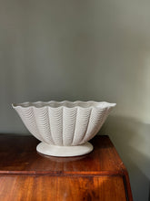 Load image into Gallery viewer, Dartmouth Scalloped Edge Mantle Vase
