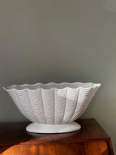 Load image into Gallery viewer, Dartmouth Scalloped Edge Mantle Vase
